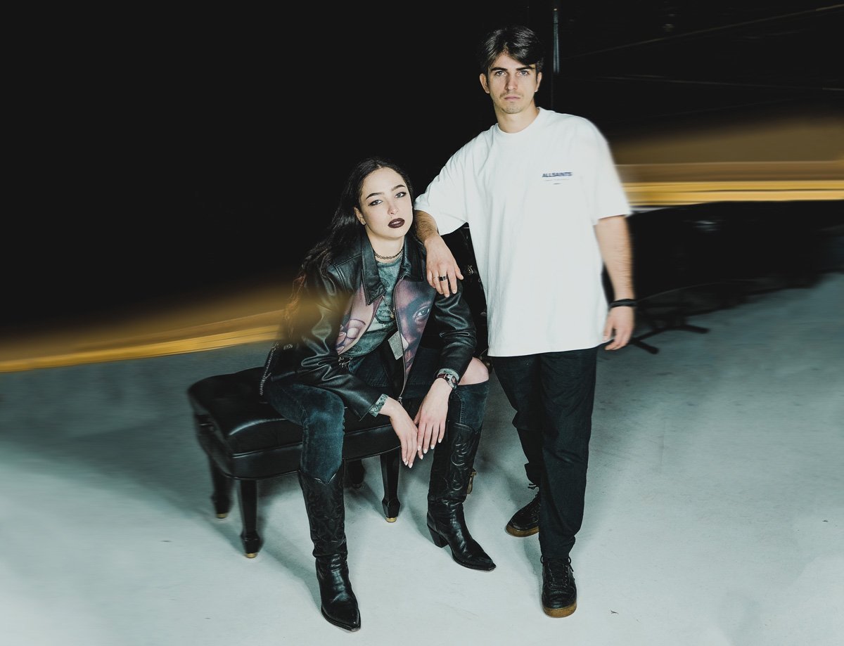 Awill-feat.-Sonia-Zajac---Drunk-in-the-Night---Plazma-Magazine---PlazMag--1
