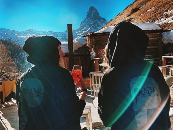 VALAIS SOCIAL: "It's just about commitment."